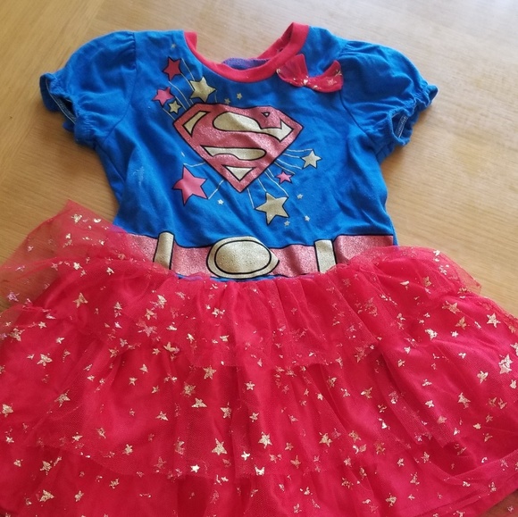Supernhero dresses - Picture 2 of 4